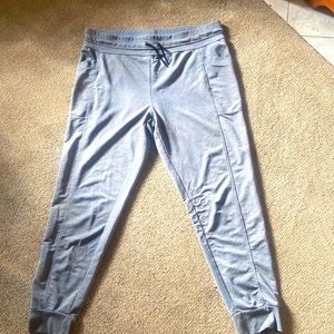 32 degrees Heat. XL joggers